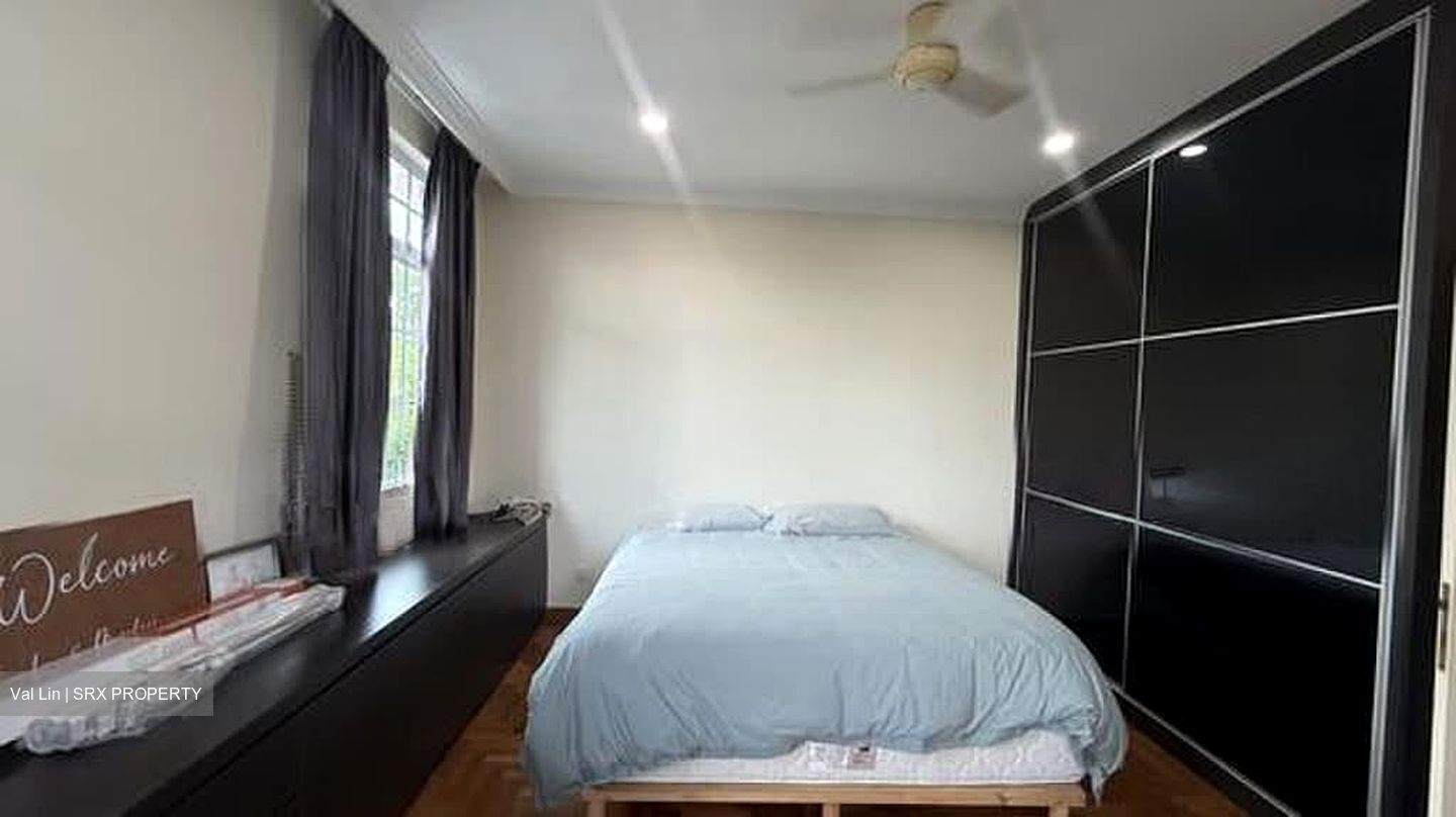 Kew Crescent (D16), Semi-Detached #585373361